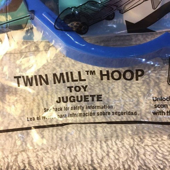 Hot Wheel Kids Meal Toy - Picture 5 of 5